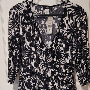 Black and White Sparkle Front Cross Top 1X